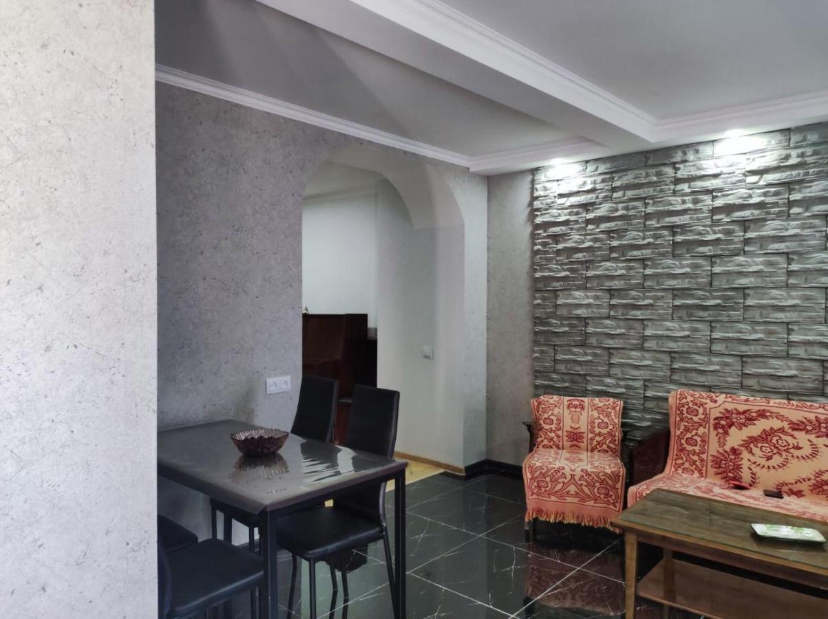 House In Gergeti Ξενοδοχείο Kazbegi Εξωτερικό φωτογραφία